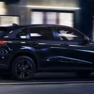 2026 Honda HR-V Passenger Side View in Motion