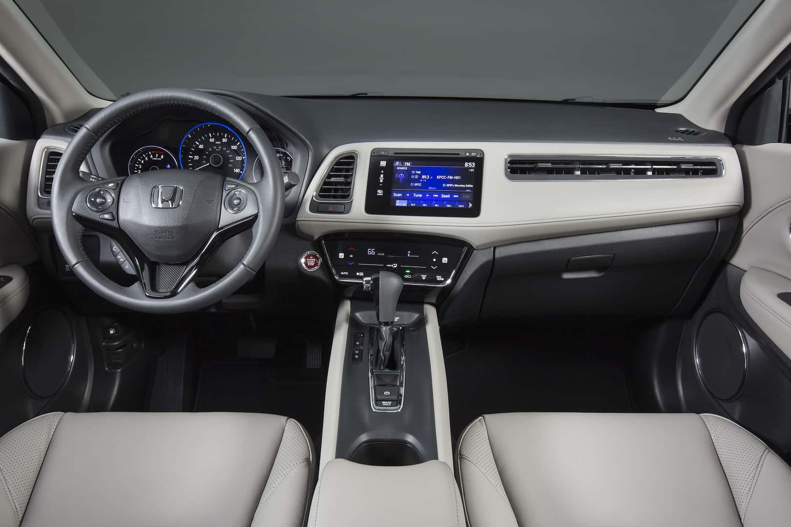 2018 Honda HR V front row interior
