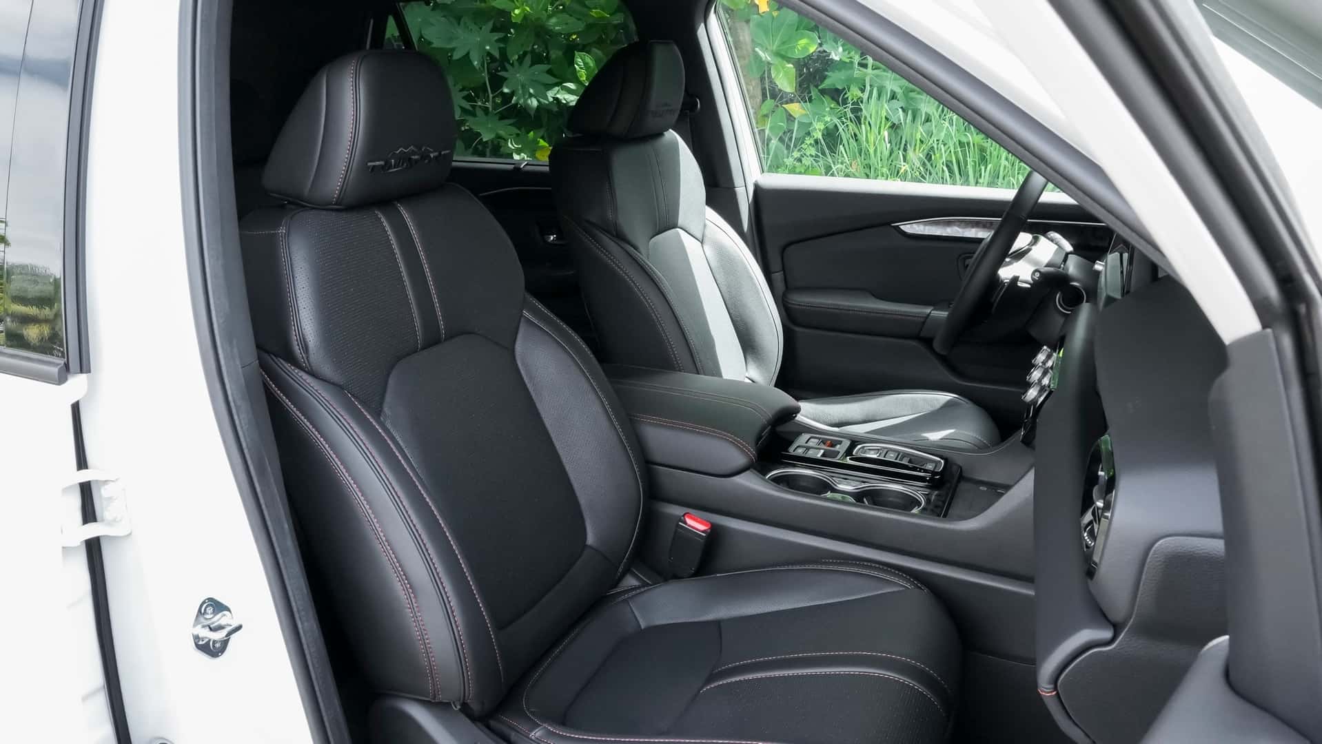 2026 Honda Passport Trailsport Elite Front Seats