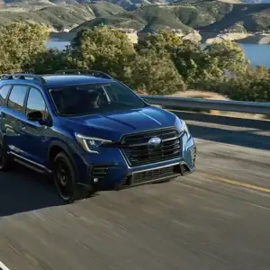 2026 Subaru Ascent in Motion