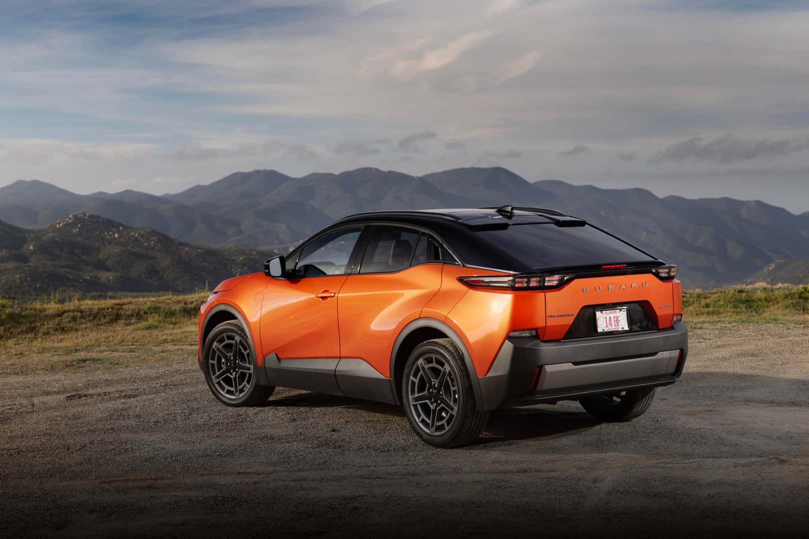 2026 Subaru Uncharted Habanero Orange Metallic Rear and Driver's Side 3/4 Profile