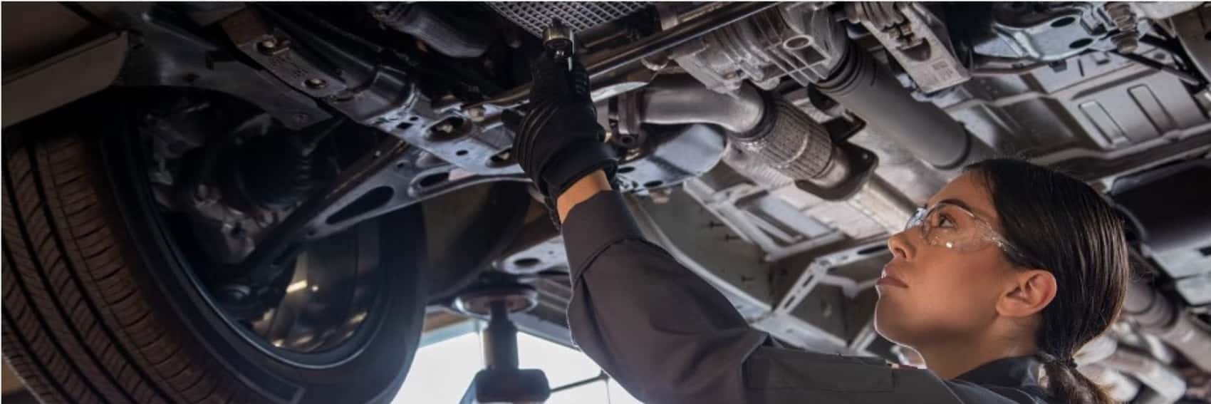 checking oil level chevy - 1