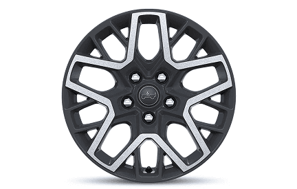 18-Inch Machined Painted Baltic Gray Wheels