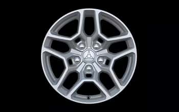 18x8.5-INCH TECH SILVER WHEELS