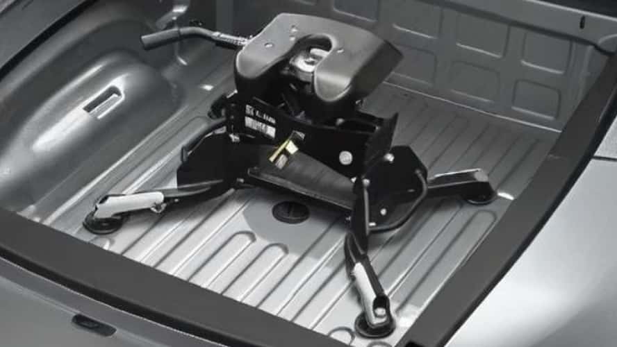 AVAILABLE FIFTH-WHEEL/GOOSENECK PREP PACKAGE
