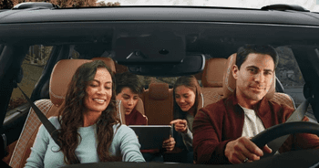 STANDARD SAFETY & SECURITY FEATURES