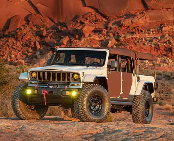 Jeep-Convoy-Concept--A-Military-Inspired-Jeep-Truck-Legacy--