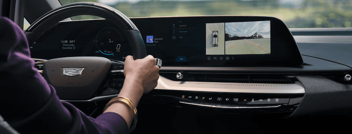 2026 Cadillac OPTIQ Steering Wheel and Infotainment System