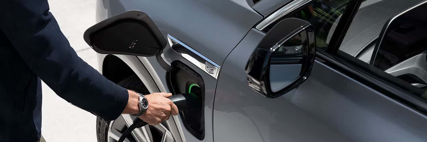2027 Cadillac VISITIQ Charging