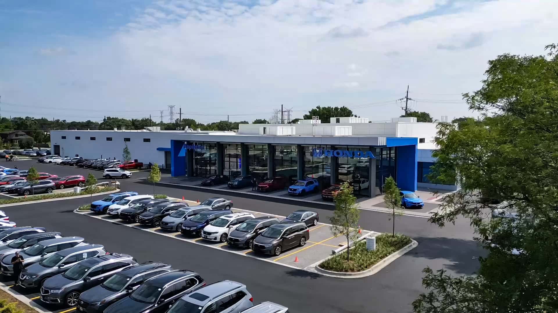 Exterior of the Napleton Honda of Morton Grove