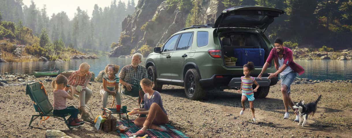 2026 Honda Pilot family SUV parked outdoors