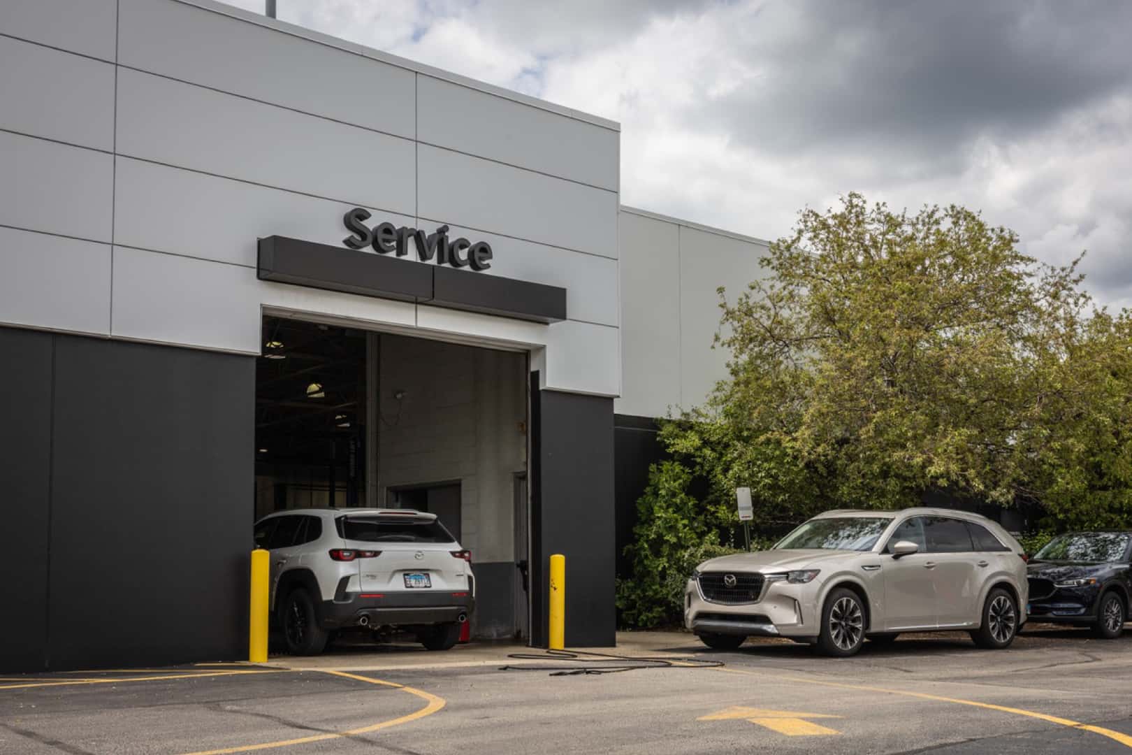 Centro de Servicio Certificado Mazda en Napleton's Countryside Mazda con técnicos capacitados