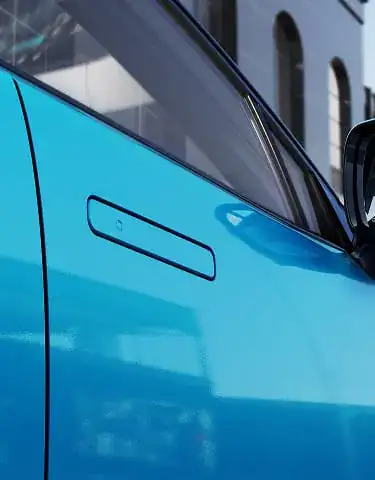 Versa Interior