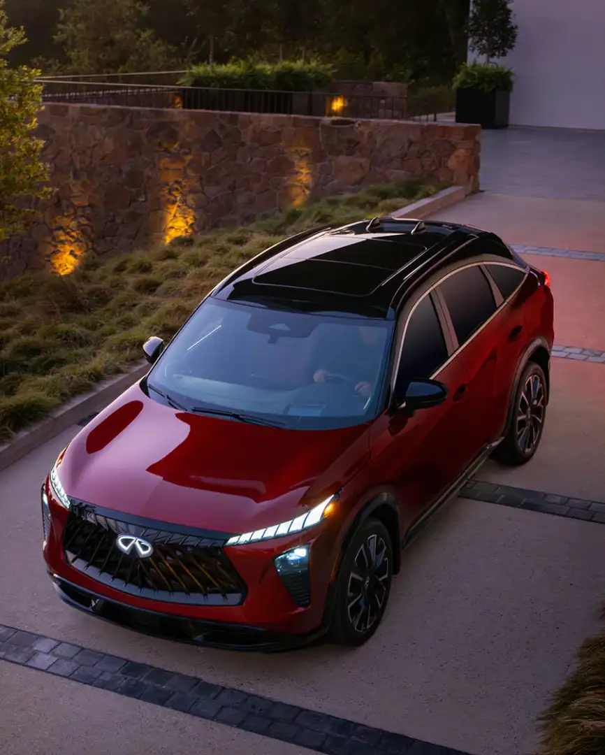 QX65 Exterior Overhead