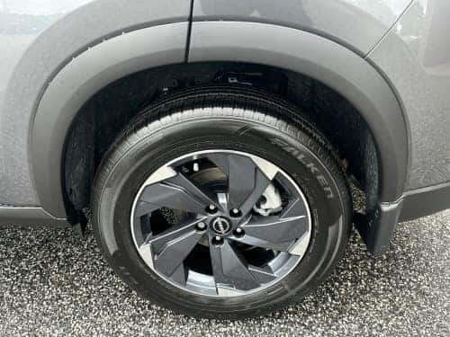 2025 Nissan Rogue close up view of wheel
