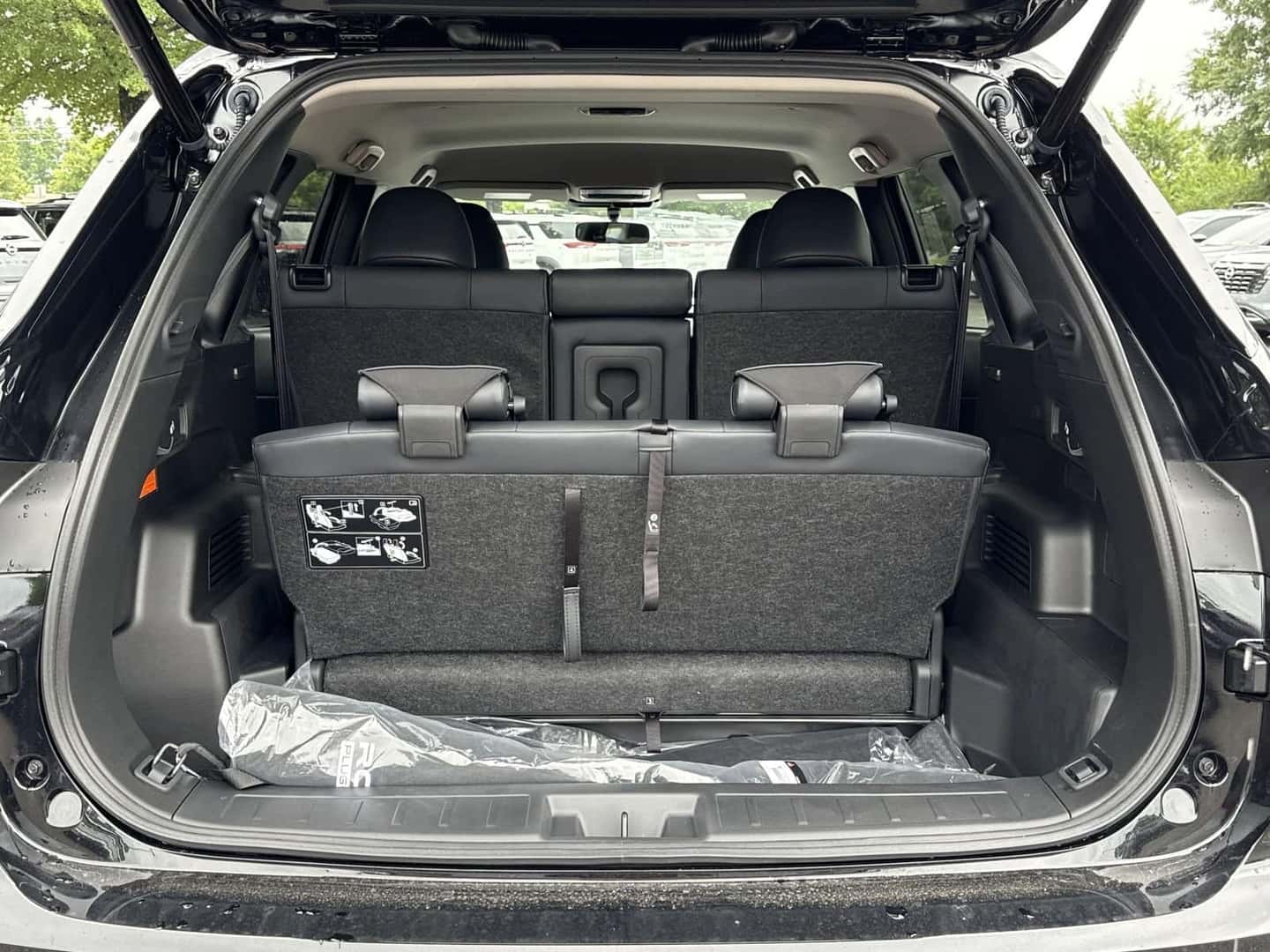 2026 Nissan Rogue Plug-in Hybrid Comfort and Sophistication Combine