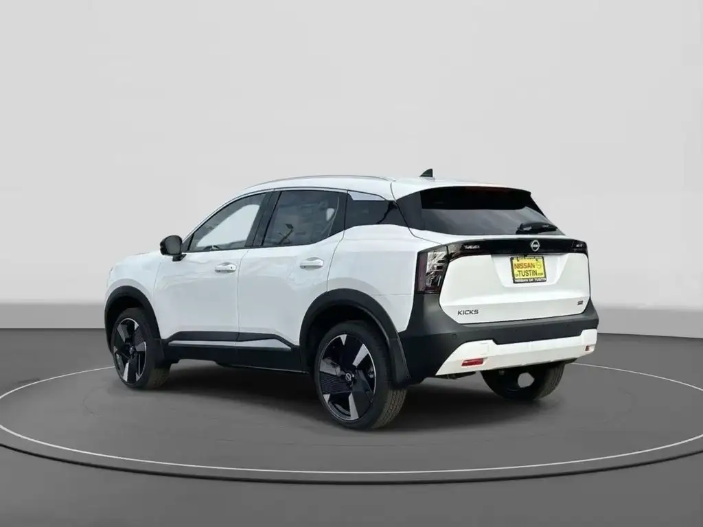 2026 Nissan Kicks exterior