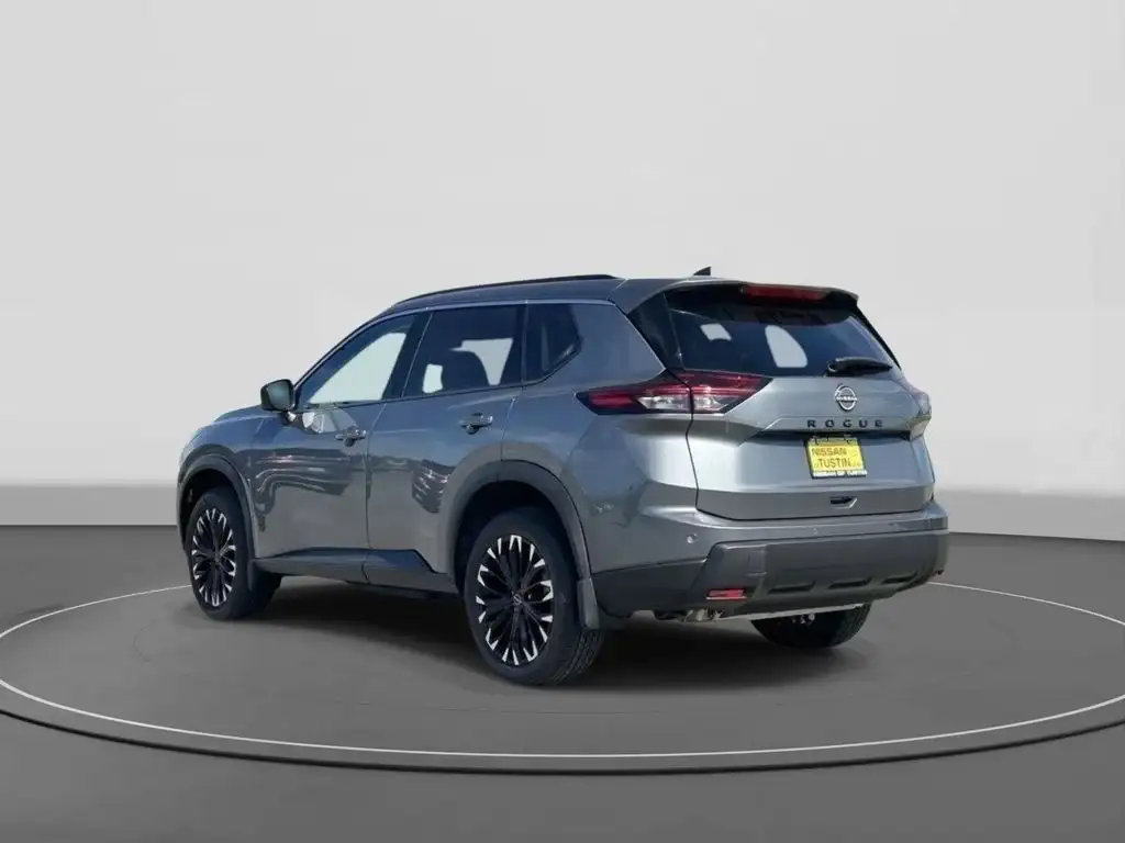 2026 Nissan Rogue exterior