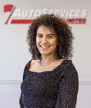 Julianne <span class="hidden"></span>