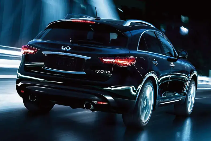 INFINITI QX70