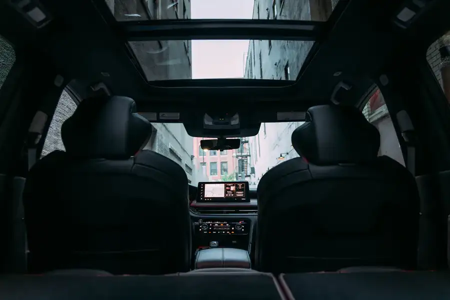 2027 INFINITI QX65 Passenger Area