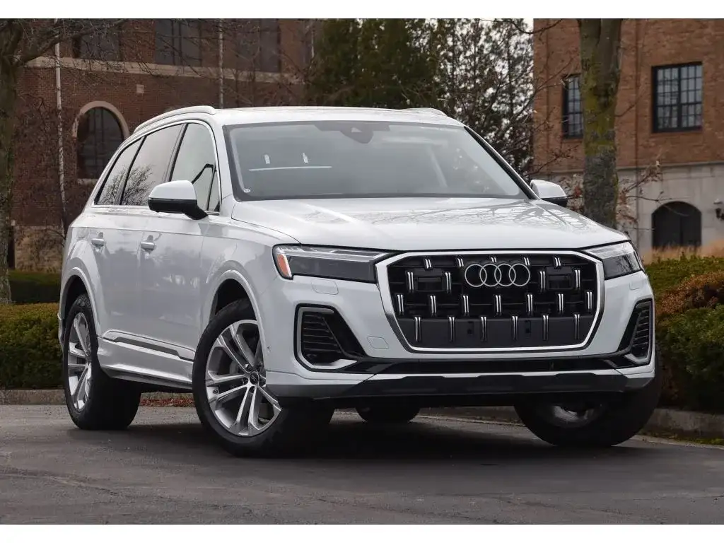 2026 Audi Q7 exterior