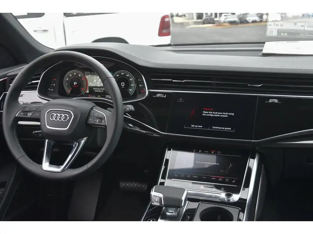 2026 Audi Q8 dash