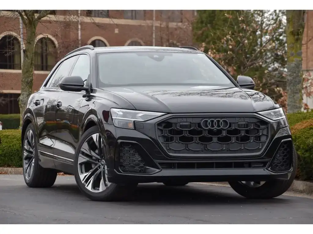 2026 Audi Q8 exterior