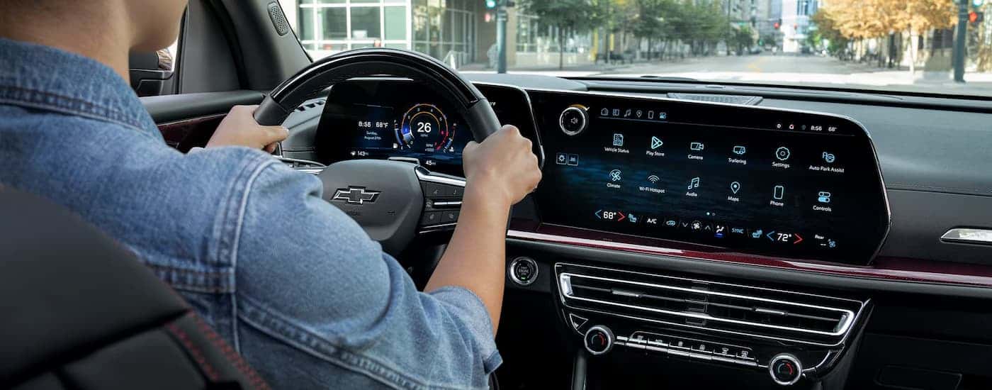 Infotainment display and dashboard in a 2026 Chevy Traverse