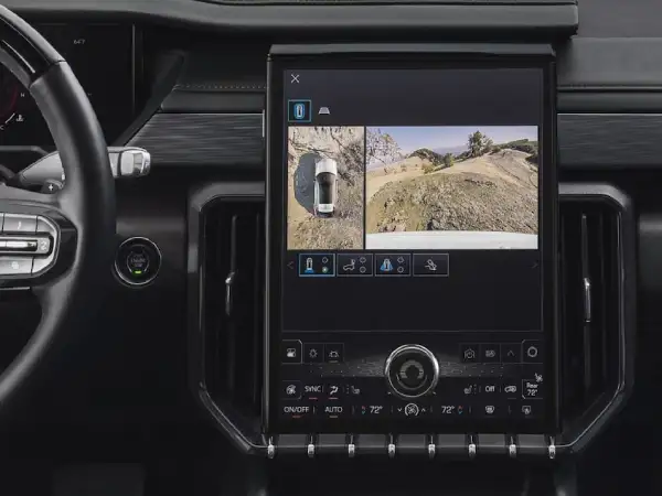 2025-GMC-ACADIA-infotainment