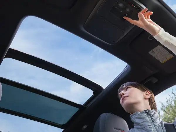 2026-GMC-Acadia-Sunroof