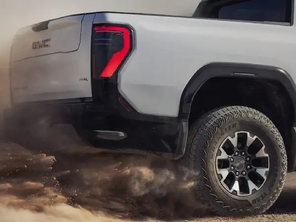 2026-GMC-SIERRA-EV-4WD
