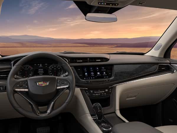 2025-Cadillac-XT6.technology