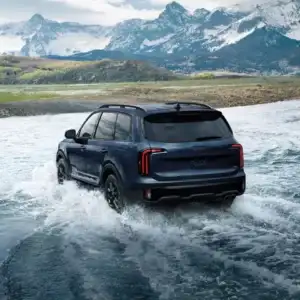 2025 Kia Telluride Rear View Off Road