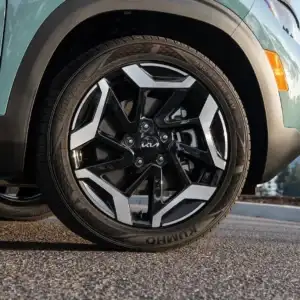 2026 Kia Seltos Tire Detail