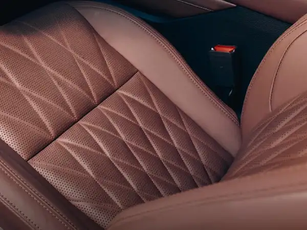 2026 Mitsubishi Outlander Interior