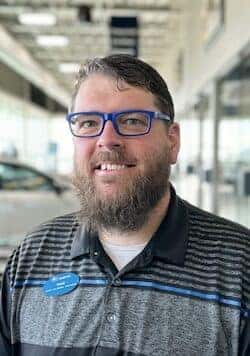 Travis Gillette