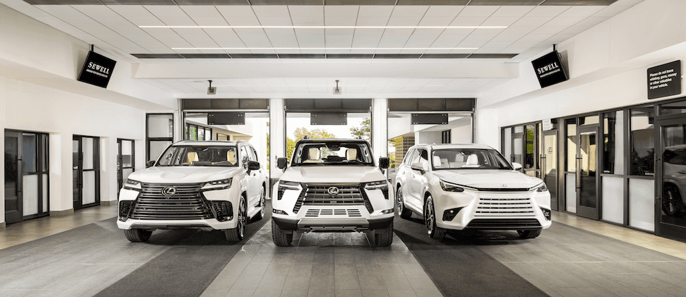 Sewell Lexus of Fort Worth Service Drive