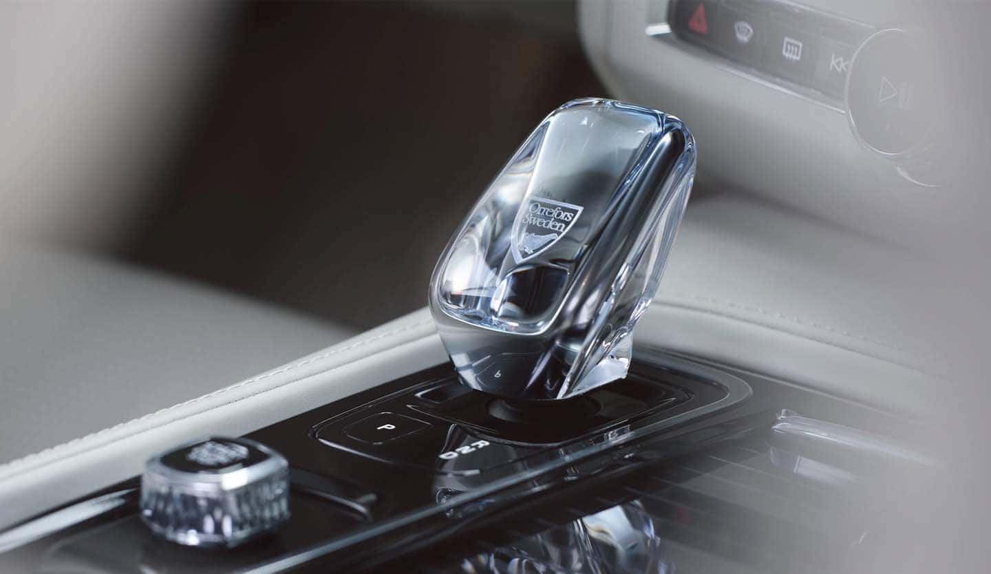 2025 Volvo S90