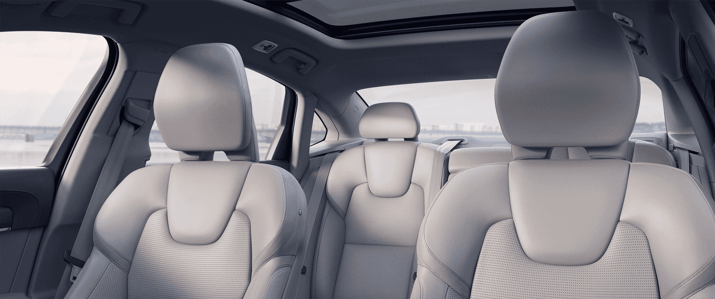 2025 Volvo S90