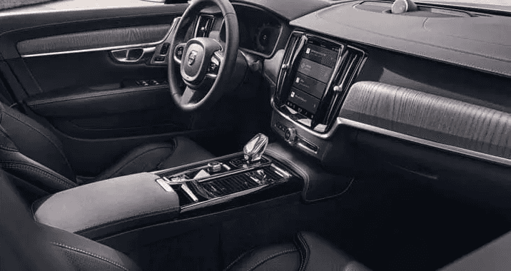 2025 Volvo S90