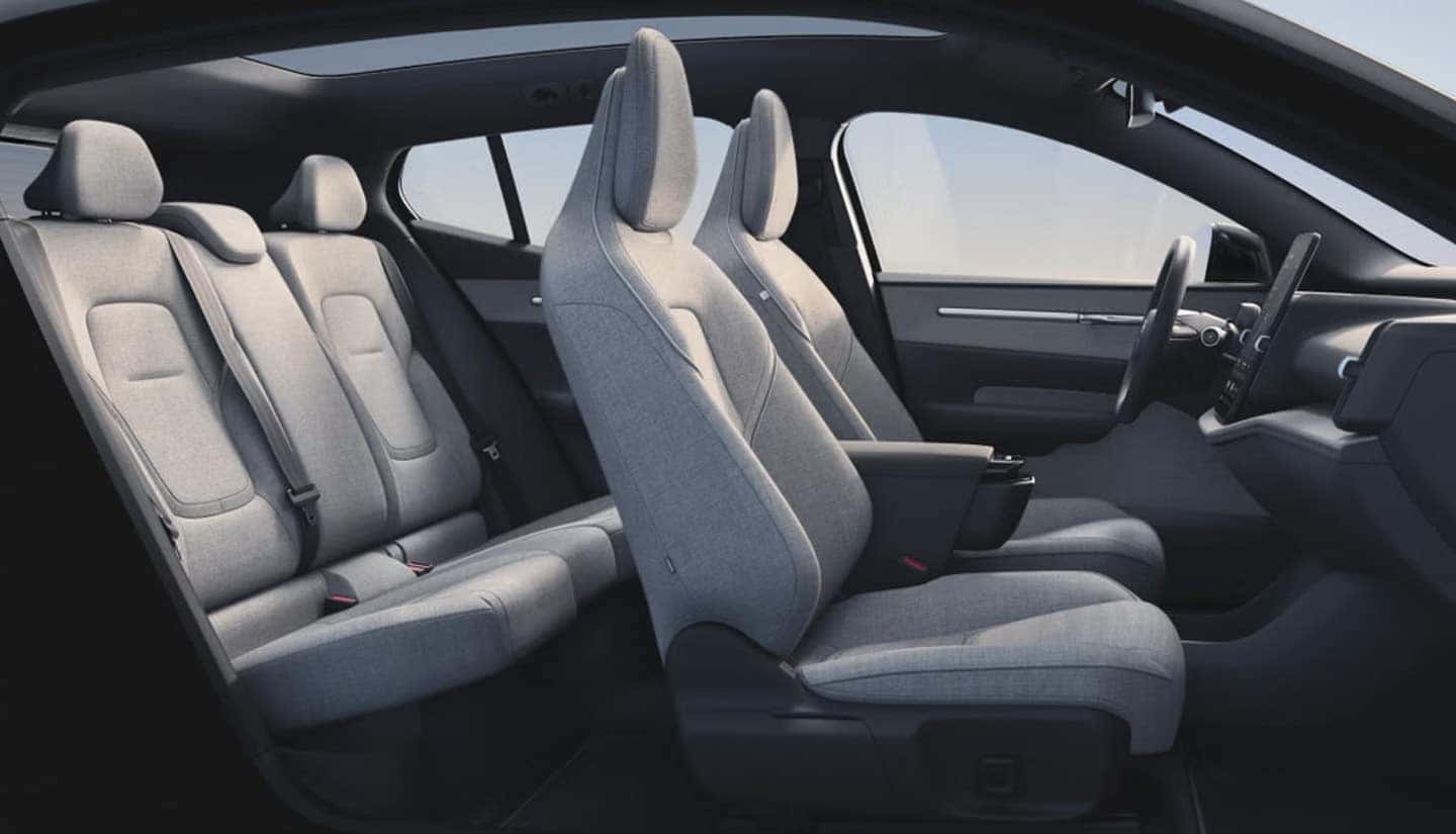Sheehy_Volvo_EX30_2025