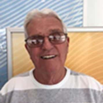 Larry Comstock