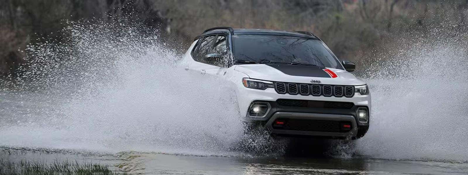 2025 Jeep Compass exterior hero image