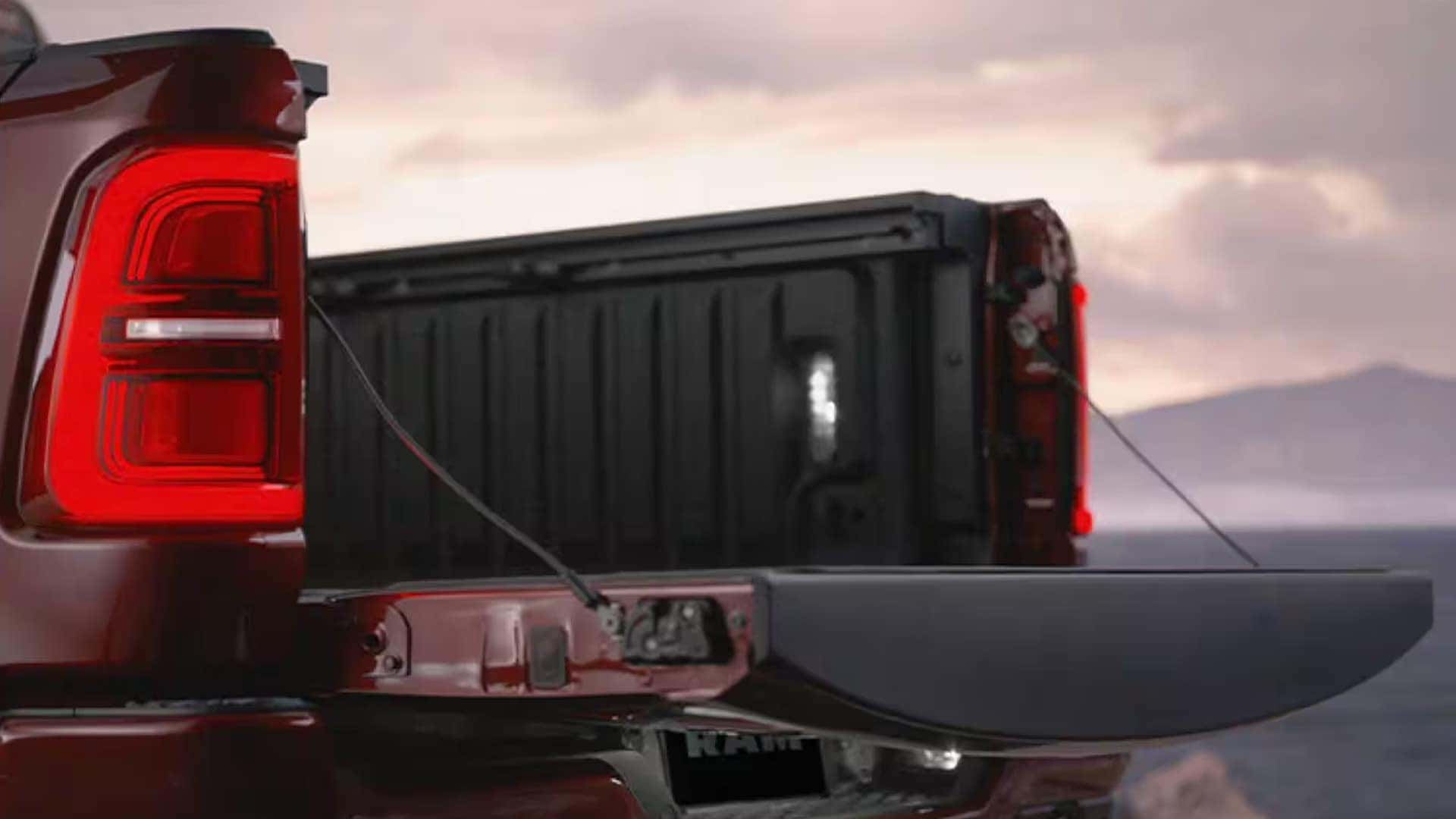 2025 Ram 1500 bed step, power tailgate, and LED lighting
