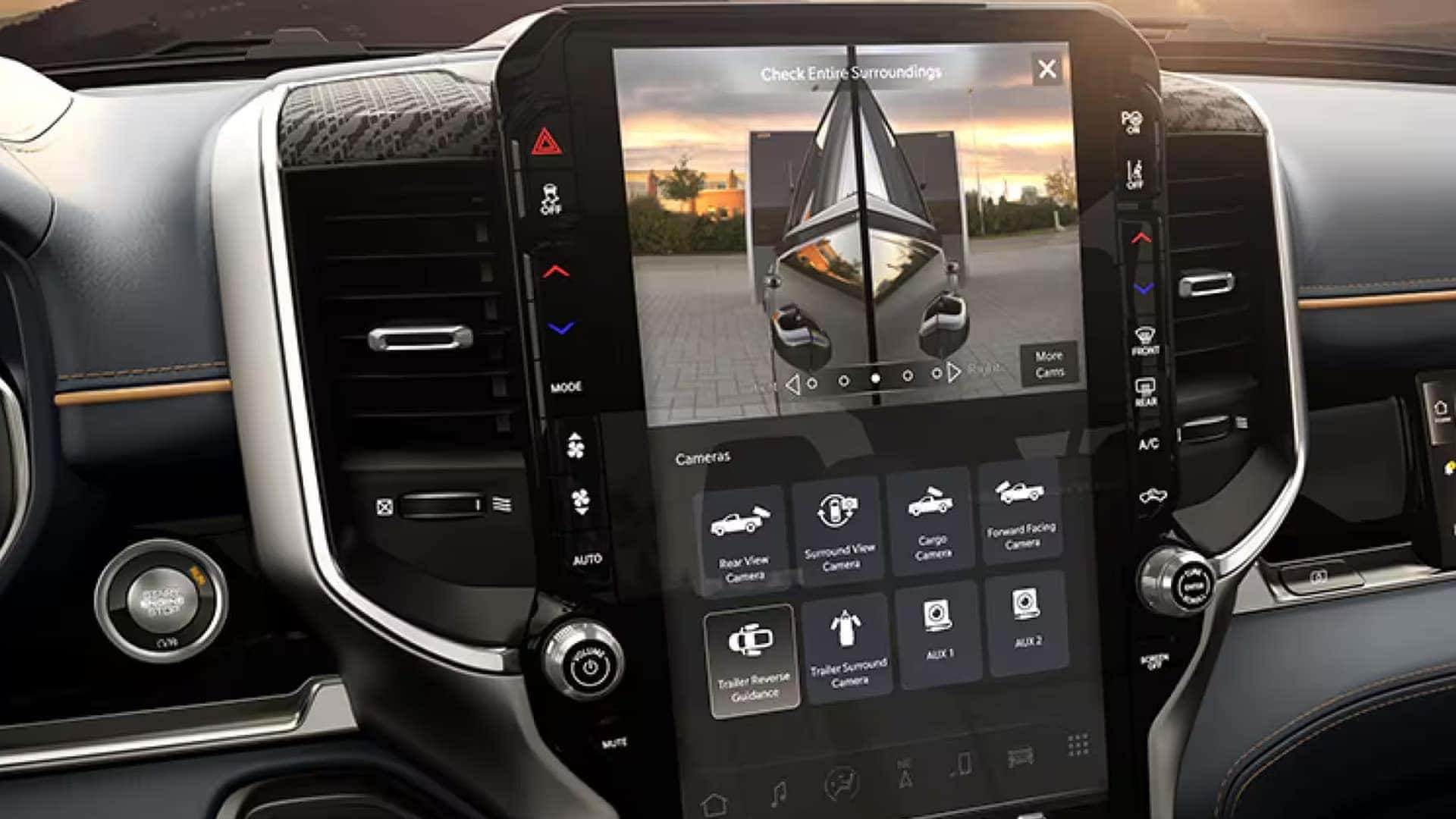 Trailer Reverse Steering Control knob and hitch view on screen