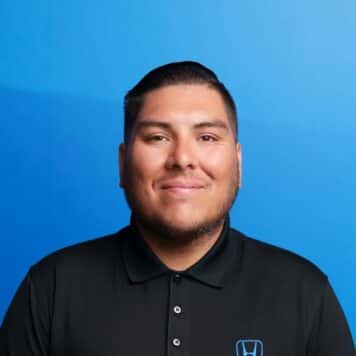 Robert Tirado