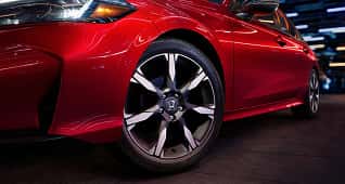18-Inch Alloy Wheels