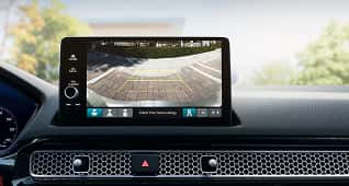 Rearview Camera with Dynamic Guidelines