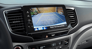 Rearview Camera with Dynamic Guidelines